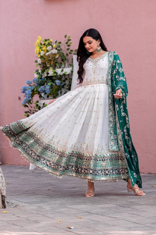 Elegance in Every Thread