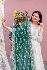 Elegance in Every Thread