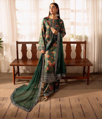 Charming Embroidered Kurta Set for Modern Elegance