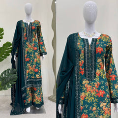 Charming Embroidered Kurta Set for Modern Elegance